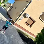 Zsuzsa