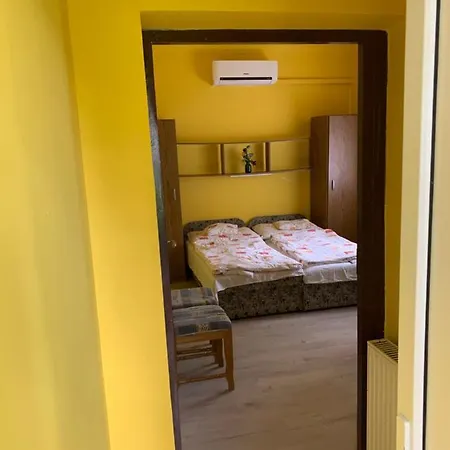Zsuzsa Apartament Hajdúszoboszló