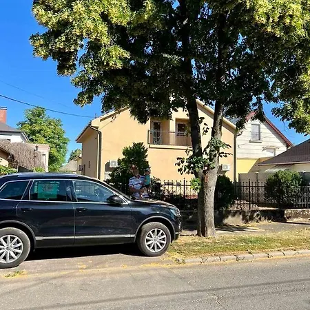 Zsuzsa Apartament Hajdúszoboszló